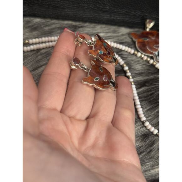 NZE90.jpg 950 Sterling Silver Inlaid Red Orange Spiny Oyster Onyx MOP Jaguar Post Earrings